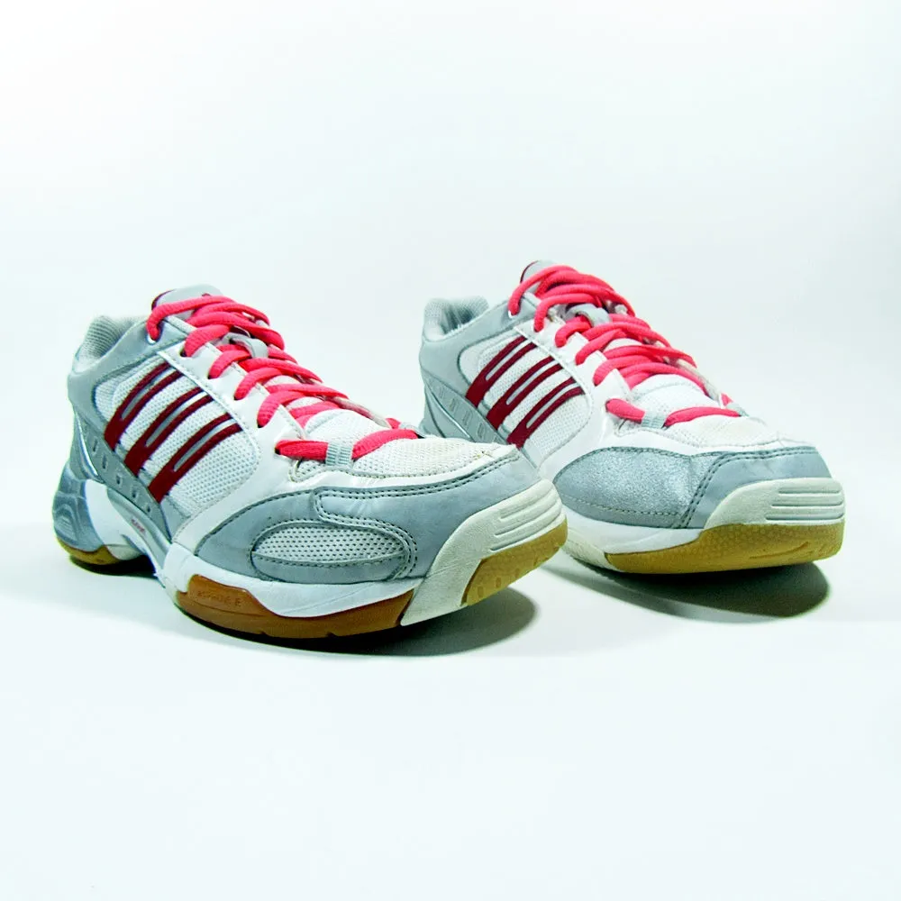 ADIDAS Icourt