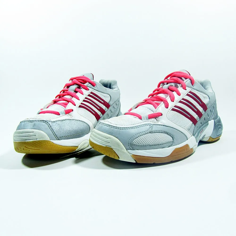 ADIDAS Icourt