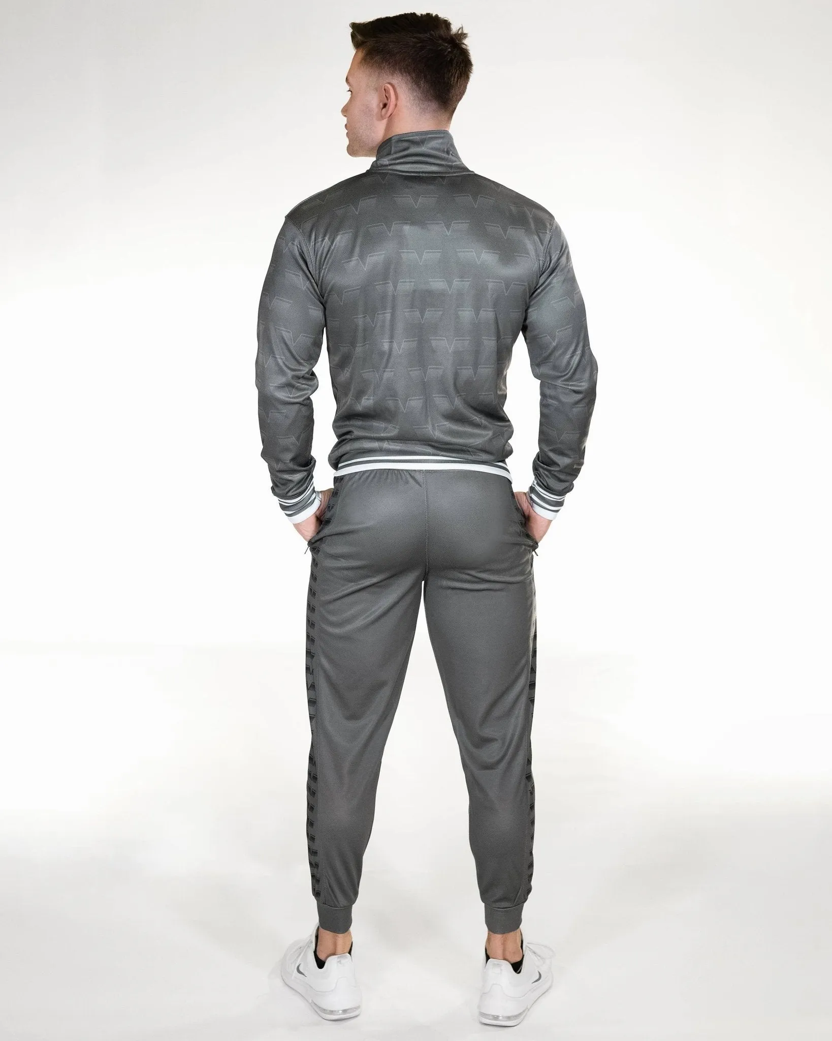 Gavelo Track Pants - Carbon
