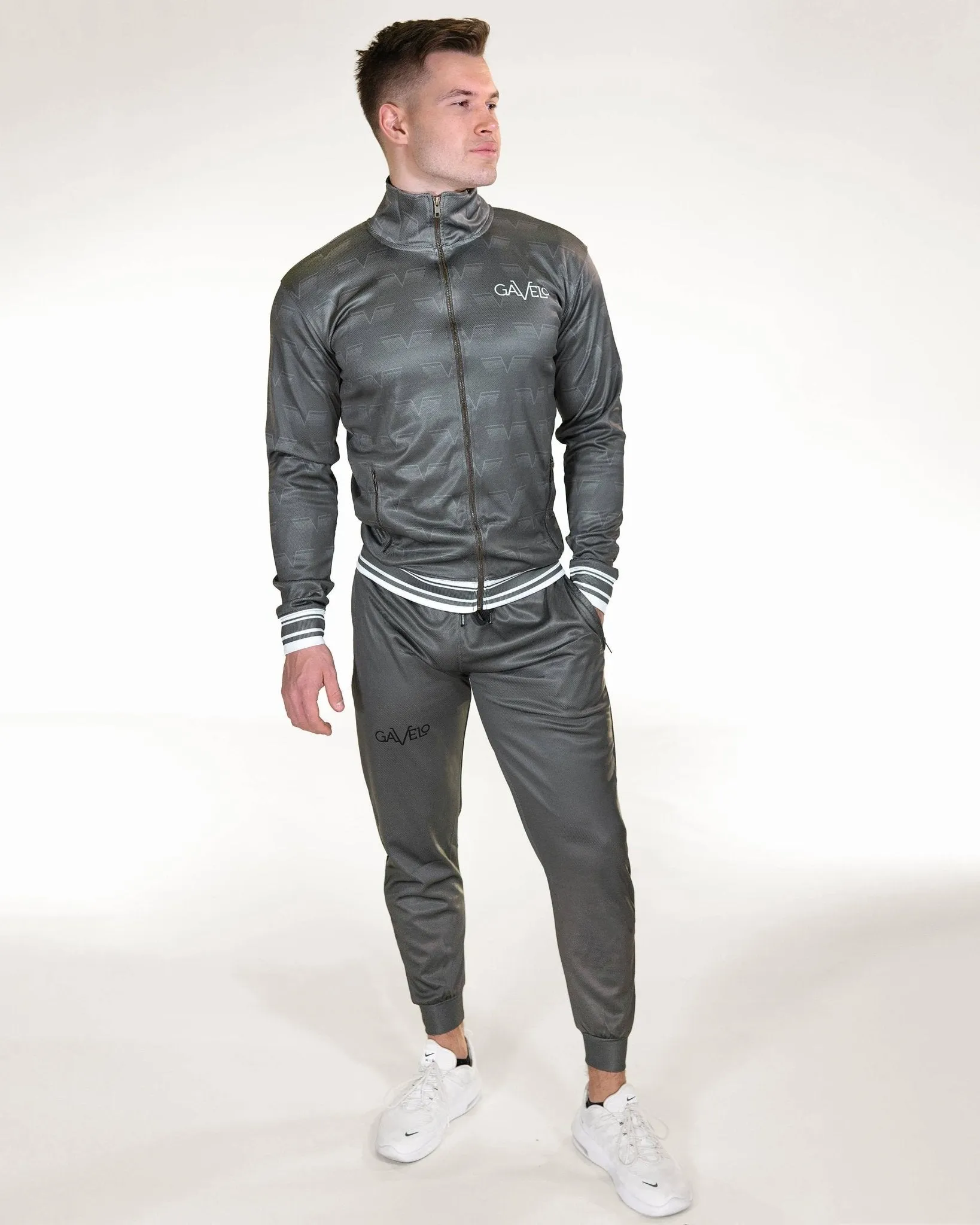 Gavelo Track Pants - Carbon