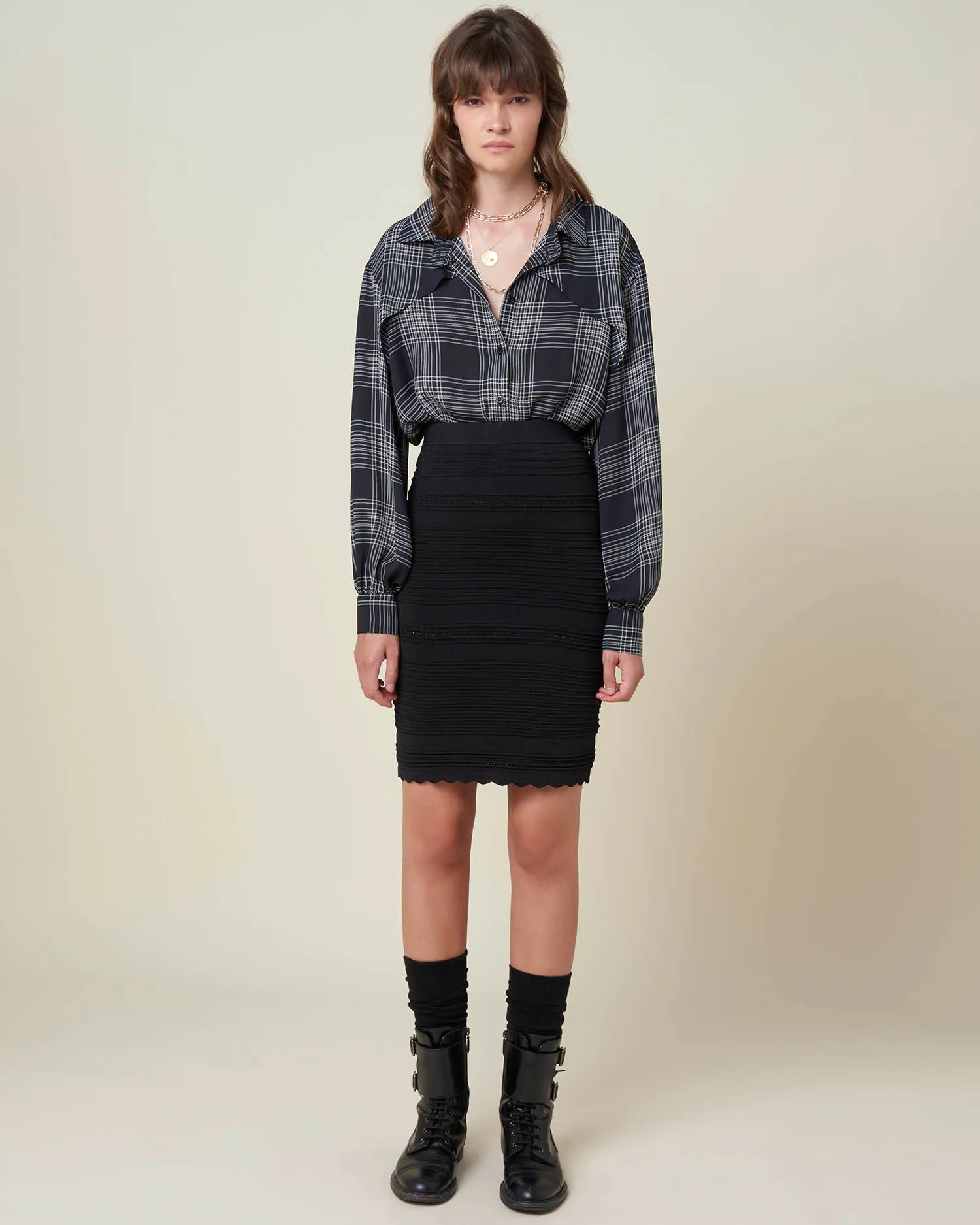 Knitted pencil skirt