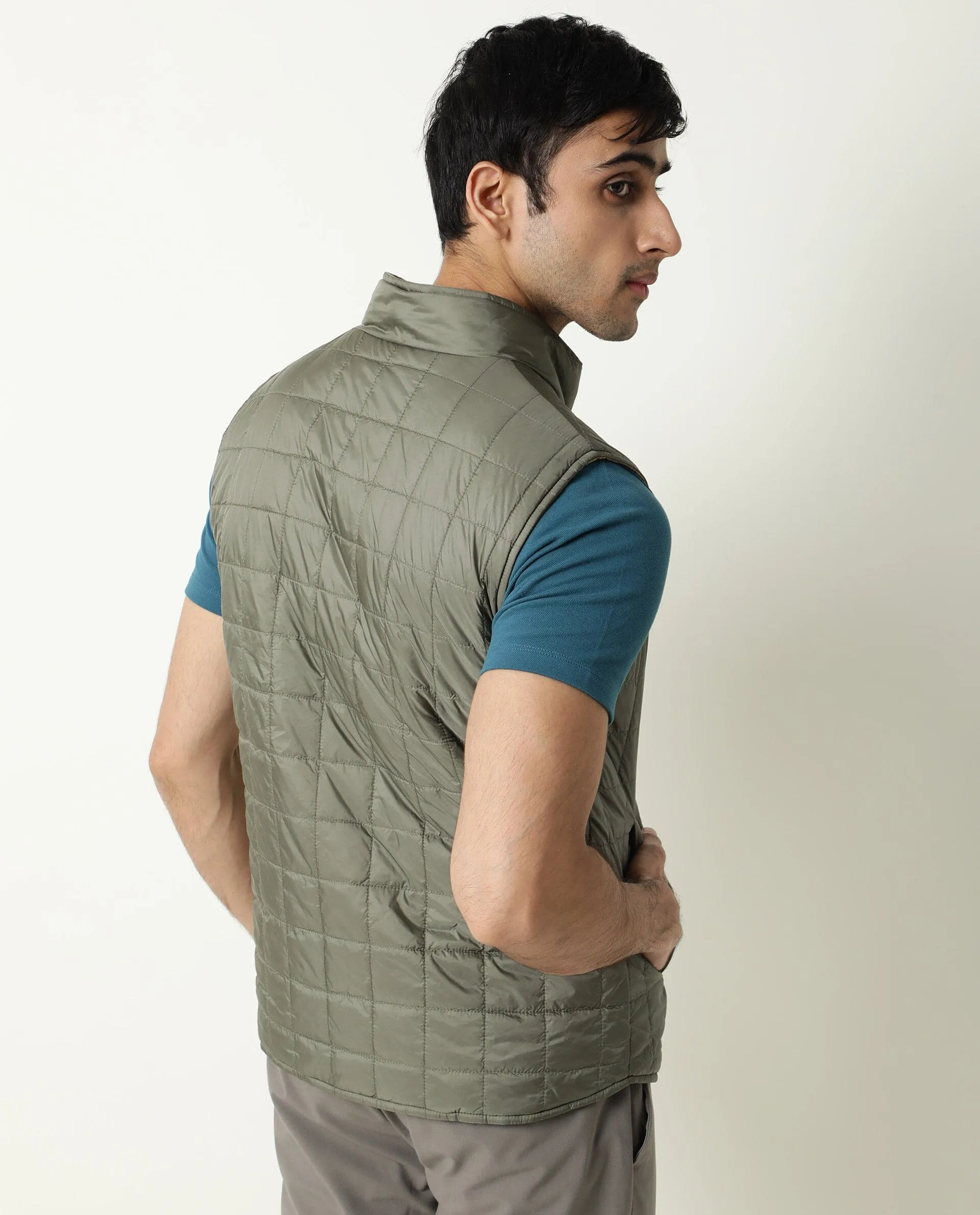 Rare Rabbit Men's Fillex Light Olive Solid Reversible Quilted Sleeveless Puffer Jacket