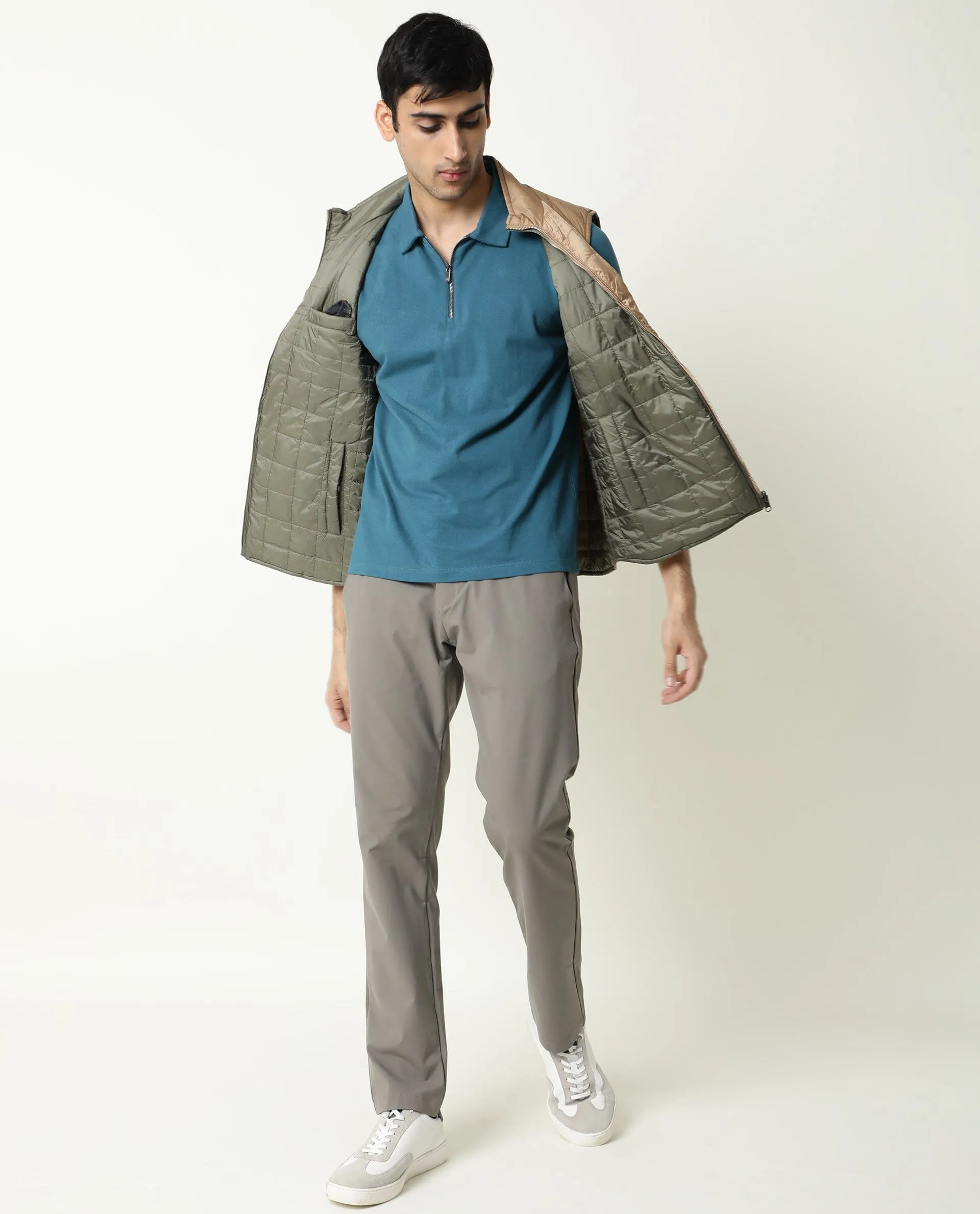 Rare Rabbit Men's Fillex Light Olive Solid Reversible Quilted Sleeveless Puffer Jacket