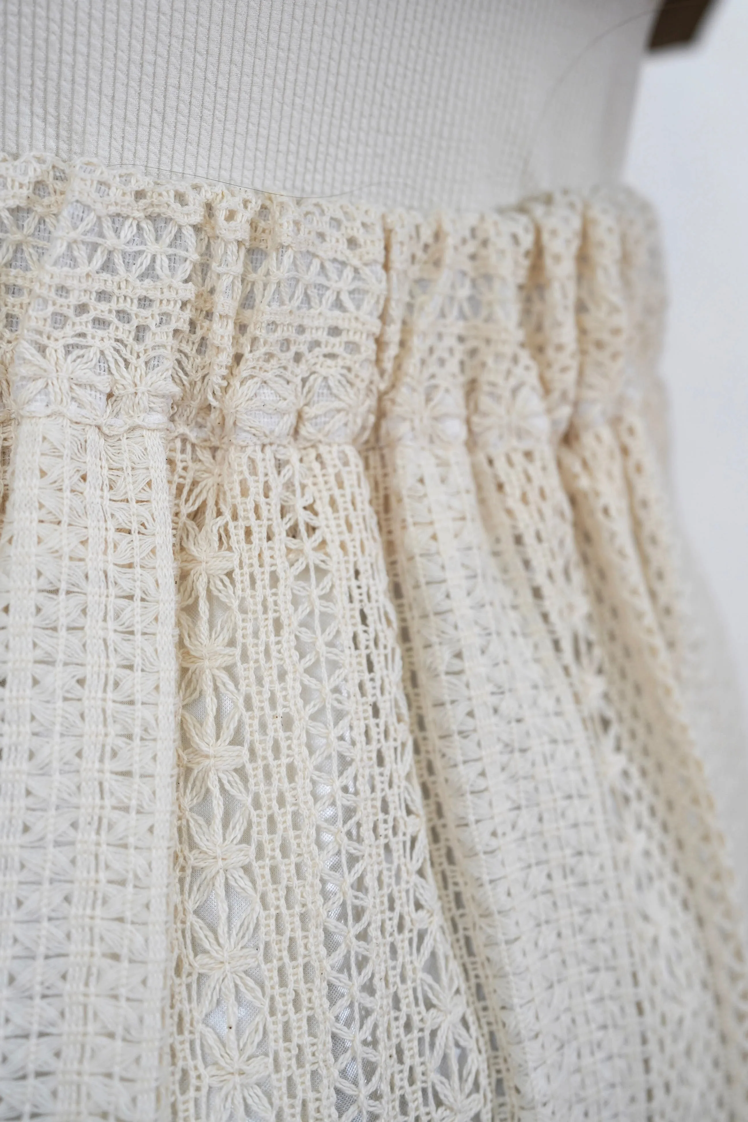 Square lace Pencil Skirt